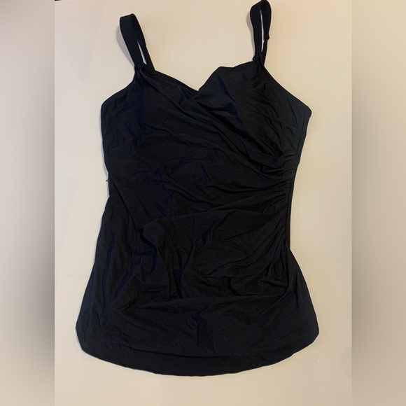 Lands End One Piece Swim Suit EUC 18L - Picture 4 of 7